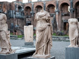 estatuas romanas sin cabeza